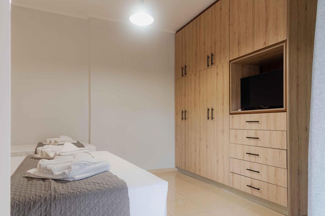 Riposo Studios & Apartments Kávos Esterno foto