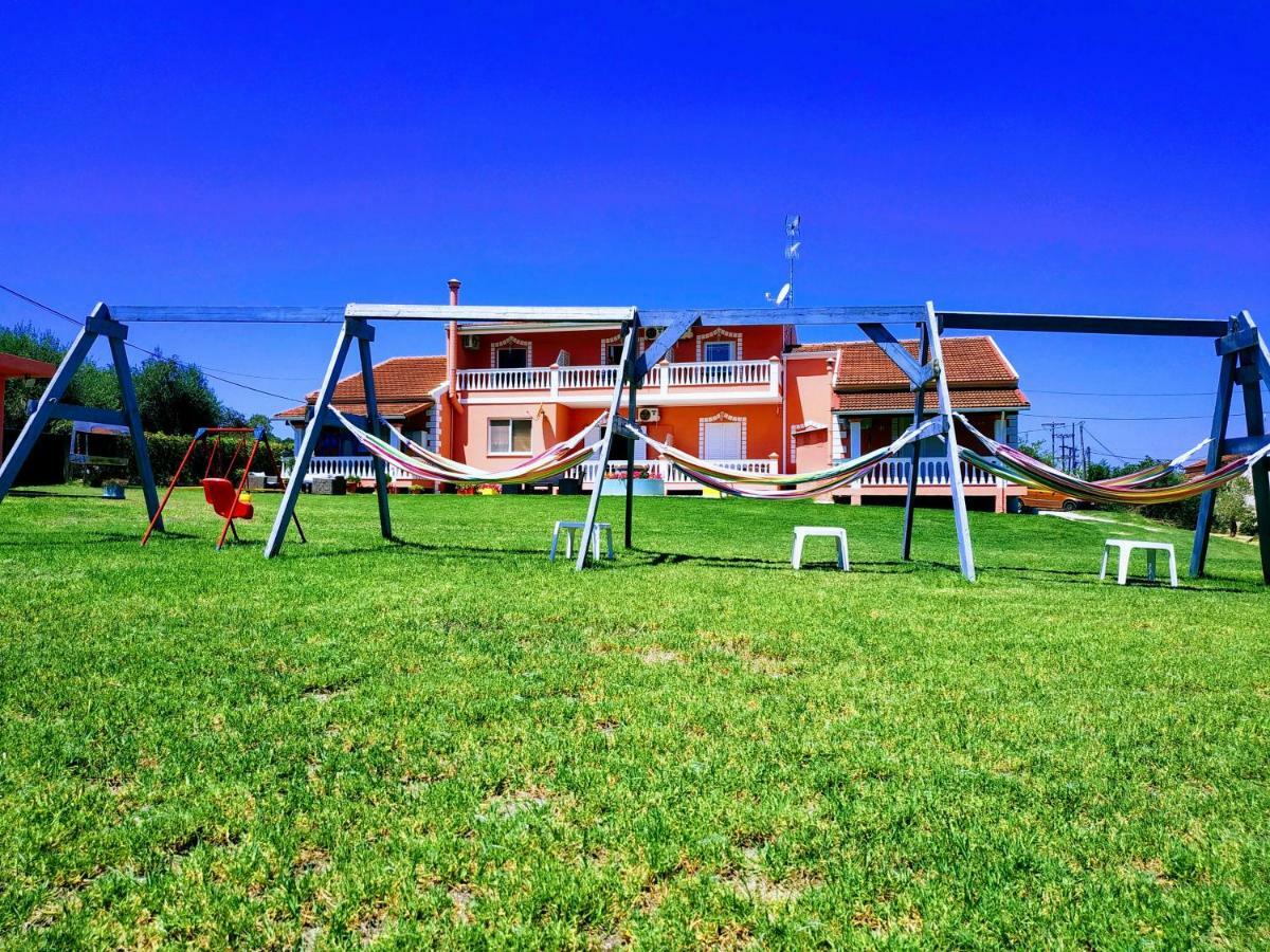 Riposo Studios & Apartments Kávos Esterno foto